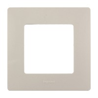 Рамка Legrand Etika 672511 одноместная универсальная слоновая кость