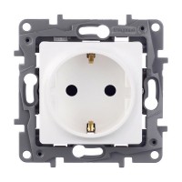 Розетка Legrand Etika 672222 скрытая установка белая с заземлением со шторками