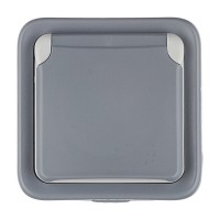 Розетка Legrand Plexo 69733 открытая установка серая с заземлением IP55 с крышкой влагозащищенная со шторками