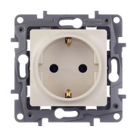 Розетка Legrand Etika 672321 скрытая установка слоновая кость с заземлением