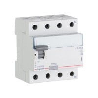 УЗО Legrand TX3 (403043) 40А 300 мА 4P тип АС 6 кА