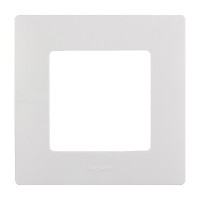 Рамка Legrand Etika 672501 одноместная универсальная белая