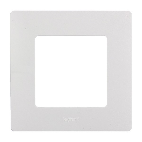 Рамка Legrand Etika 672501 одноместная универсальная белая
