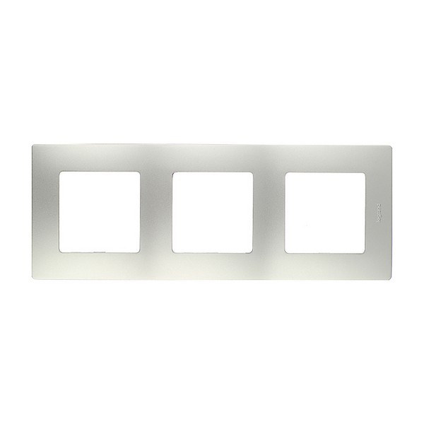 Рамка Legrand Etika 672553 трехместная универсальная алюминий