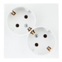 Розетка Simon 24 Harmonie 2450459-030 двойная скрытая установка белая с заземлением