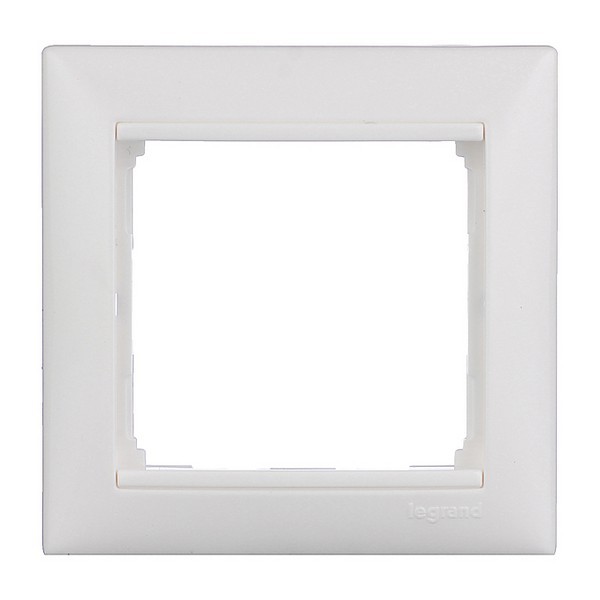 Рамка Legrand Valena 694240 oдноместная универсальная белая